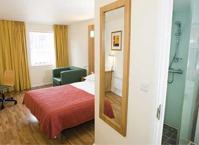 Ramada Encore York Exterior foto